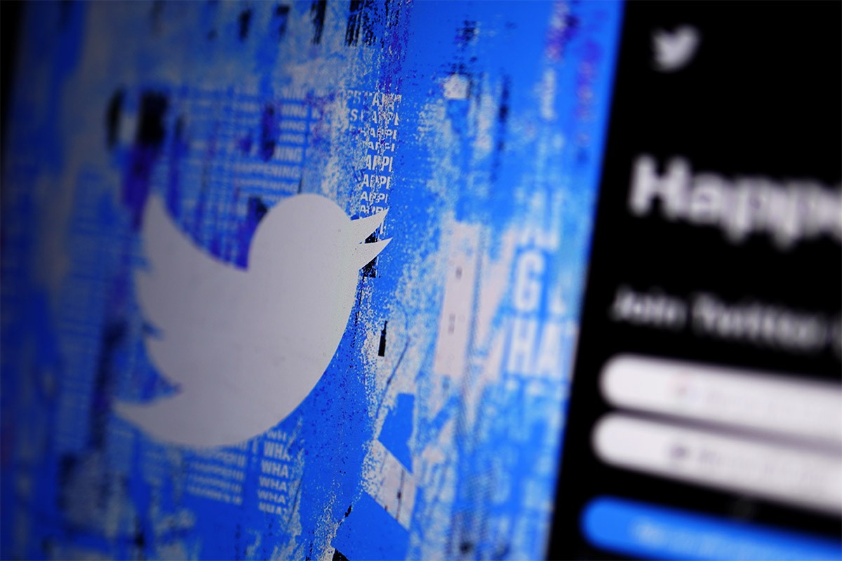 Mask pokrenuo anketu da li Trampu treba vratiti nalog na Twitteru