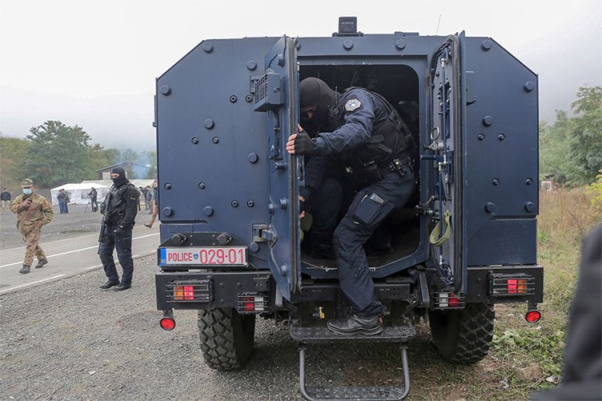 Mediji: Kolona od 40 vozila policije samoproglašenog Kosova krenula ka Jarinju