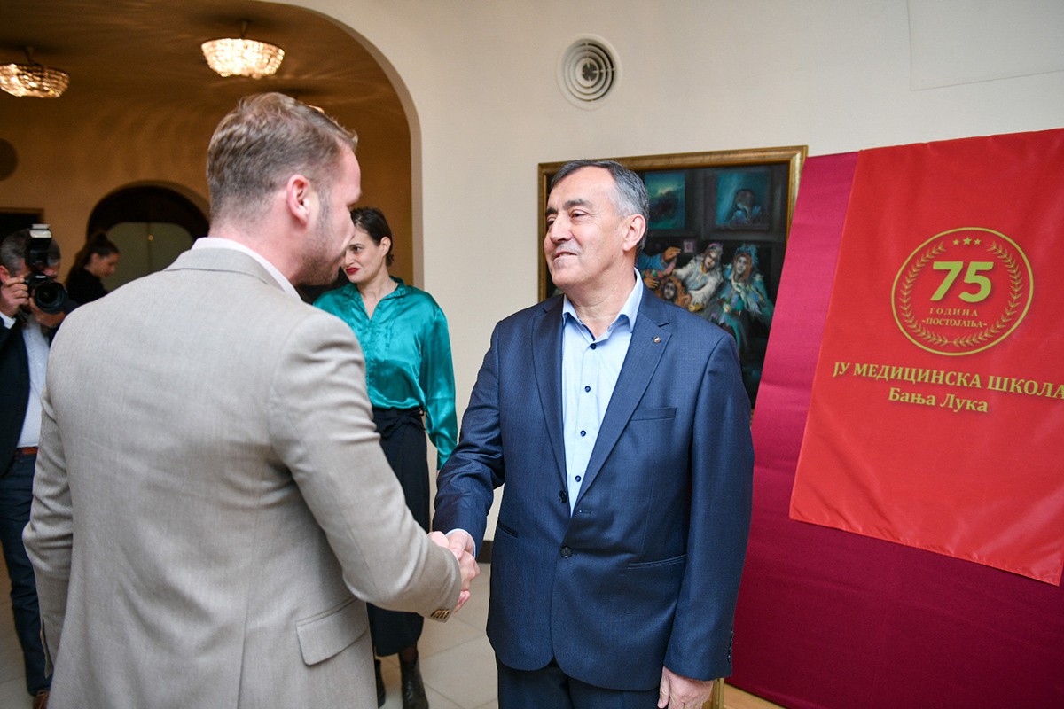 Medicinska škola u Banjaluci proslavila 75. rođendan