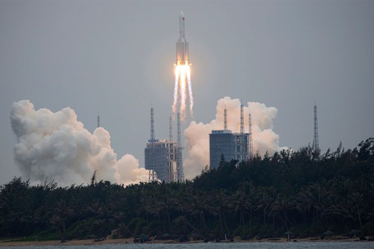 Lansirana raketa s kineskim astronautima