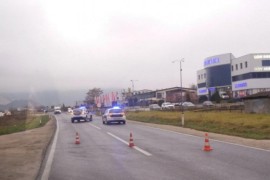 Vitez se oprašta od poginulih supružnika: Koliko života treba da ...