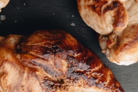 Sočni karabataci u marinadi od bosiljka