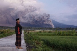 Upozorenje najvišeg nivoa nakon erupcije vulkana Semeru, počela ...