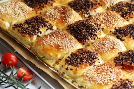 Pikantne lisnate kockice