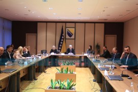 Koalicija SNSD-a, HDZ-a BiH i "Osmorke" ovjerena potpisima