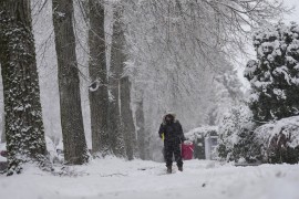 Zimska oluja u SAD donosi ledeno vrijeme za Božić