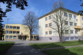 Vršnjačko nasilje u Derventi: Vezali dječaka za stolicu i vrijeđali ...
