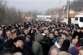 Noć na barikadama protekla mirno, Srbi ostaju do daljeg