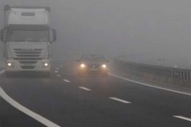Kolovozi mjestimično mokri, magla na širem području Tuzle