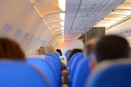 Putnici evakuisani zbog požara u avionu