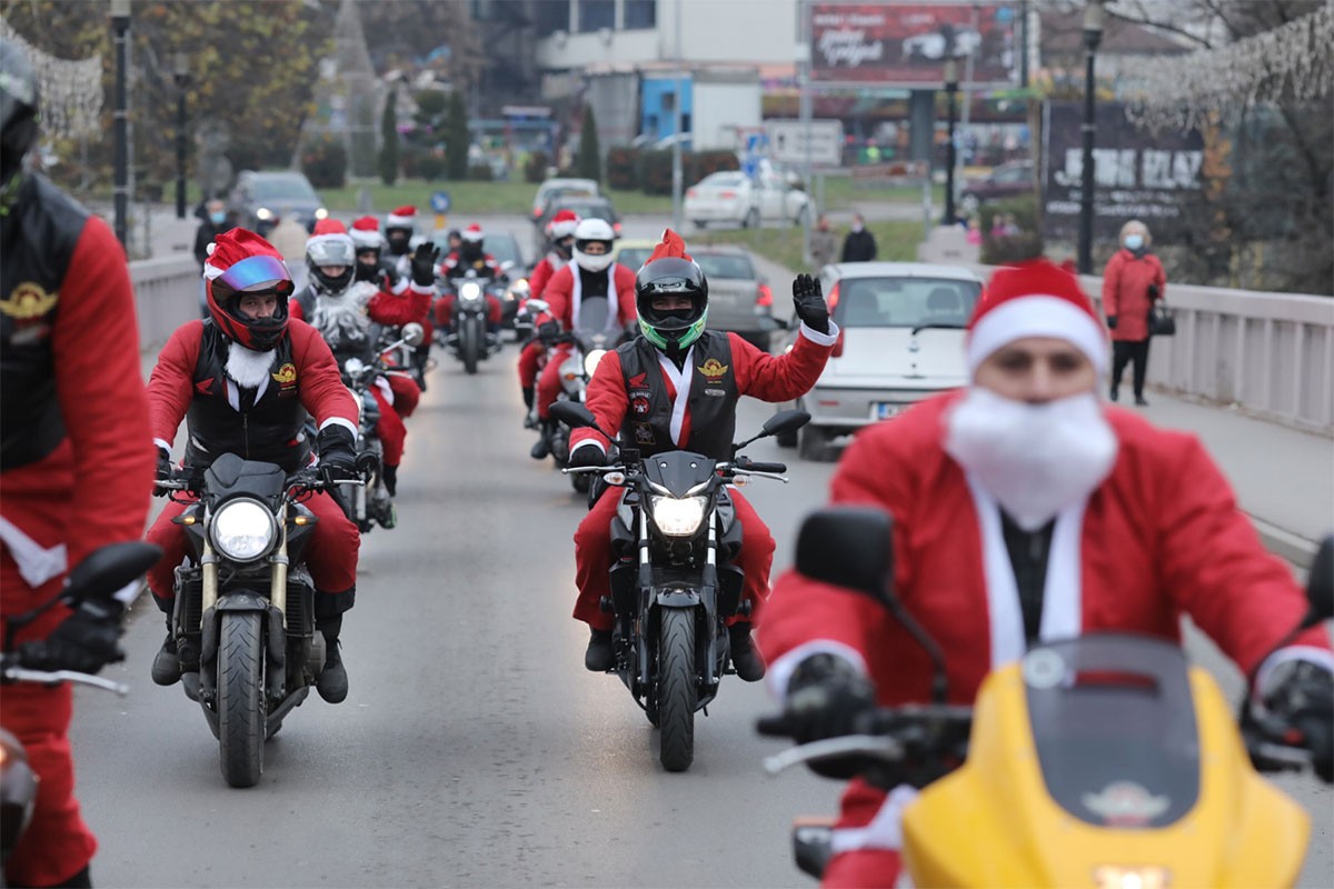 Motoristi iz Voodoo Free Riders i ove godine žele da obraduju mališane