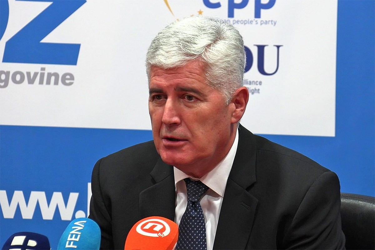 Čović i "osmorka" u srijedu o podjeli resora