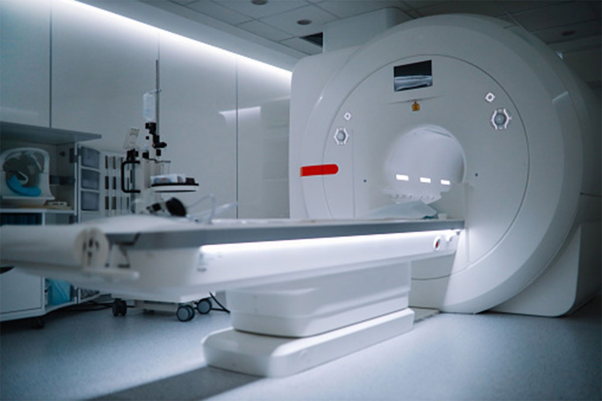 Ukrali dijelove uređaja za magnetnu rezonansu