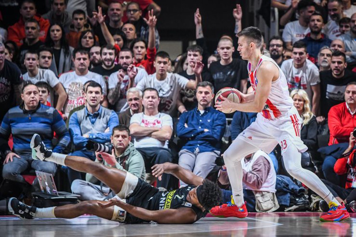 Evropa večeras iščekuje istorijski derbi