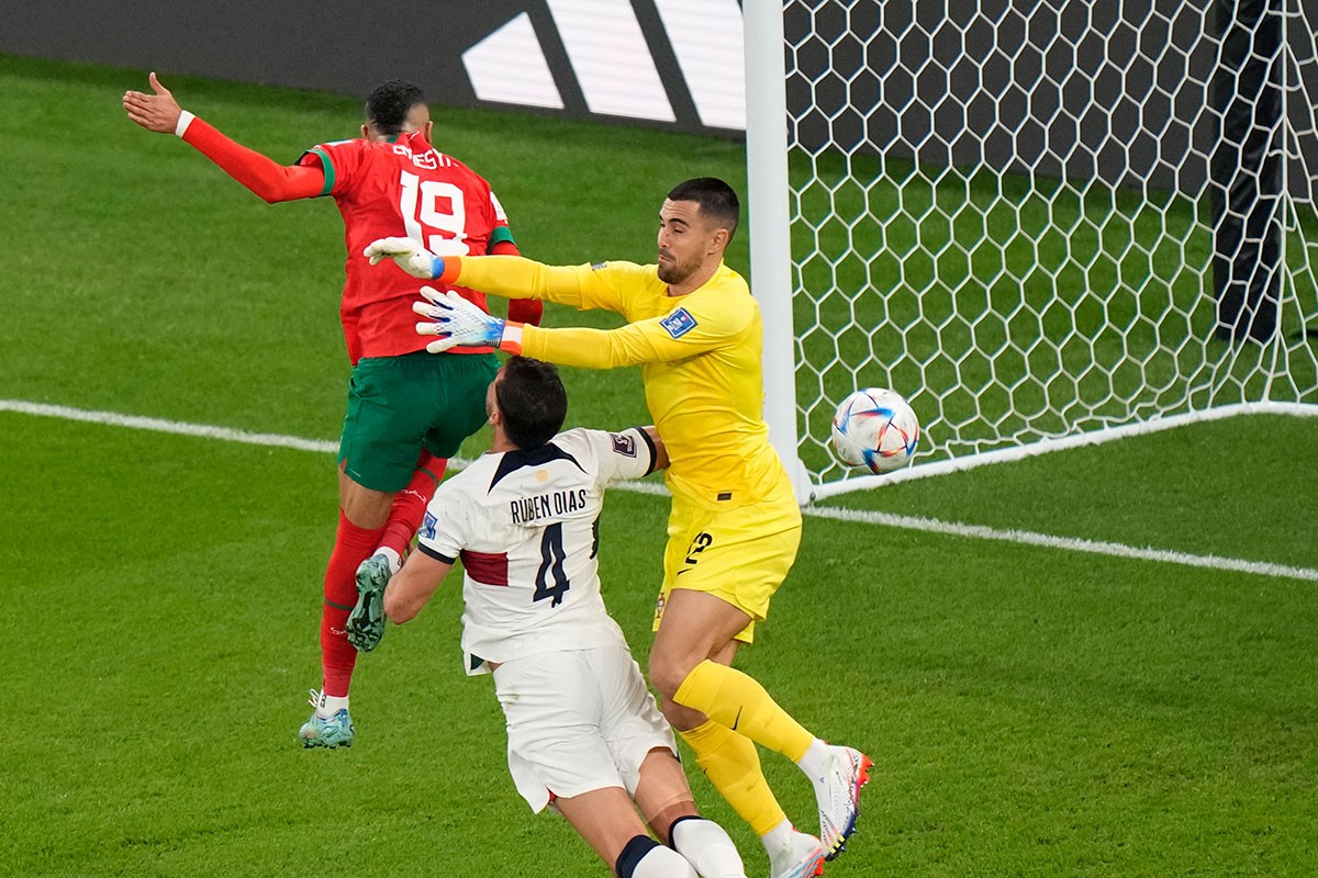 Maroko vodi na poluvremenu, El Nasiri matirao Portugalce