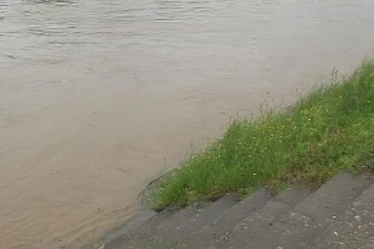 U Karlovcu vanredne mjere, u Hrvatskoj Kostajnici vodostaj raste