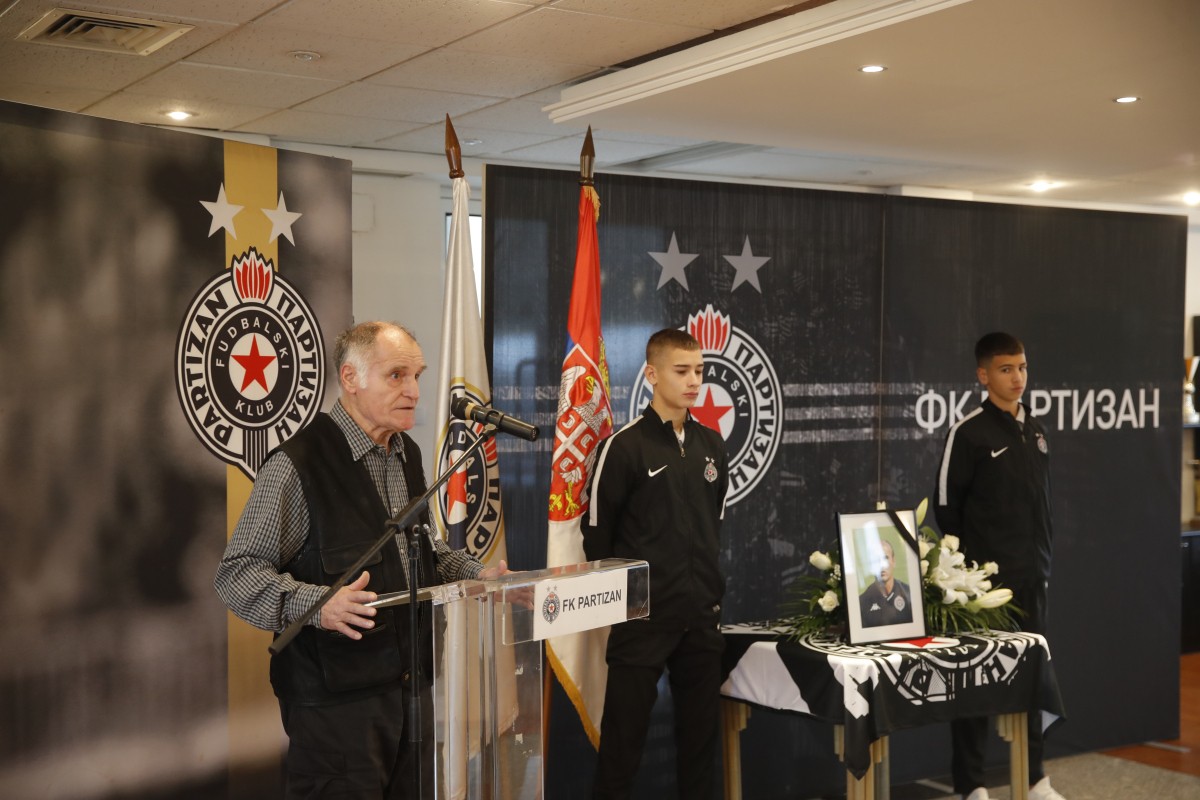 Partizan se oprostio od Miodraga Ješića