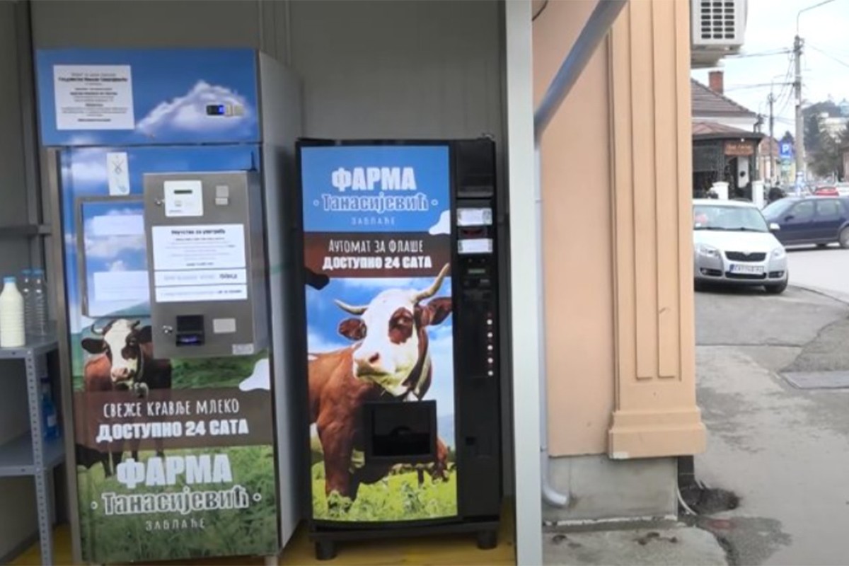 U Čačku otvoren prvi mljekomat