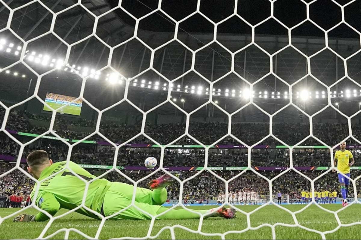 Dobio paralizu lica jer je nedjelju dana gledao utakmice Svjetskog prvenstva