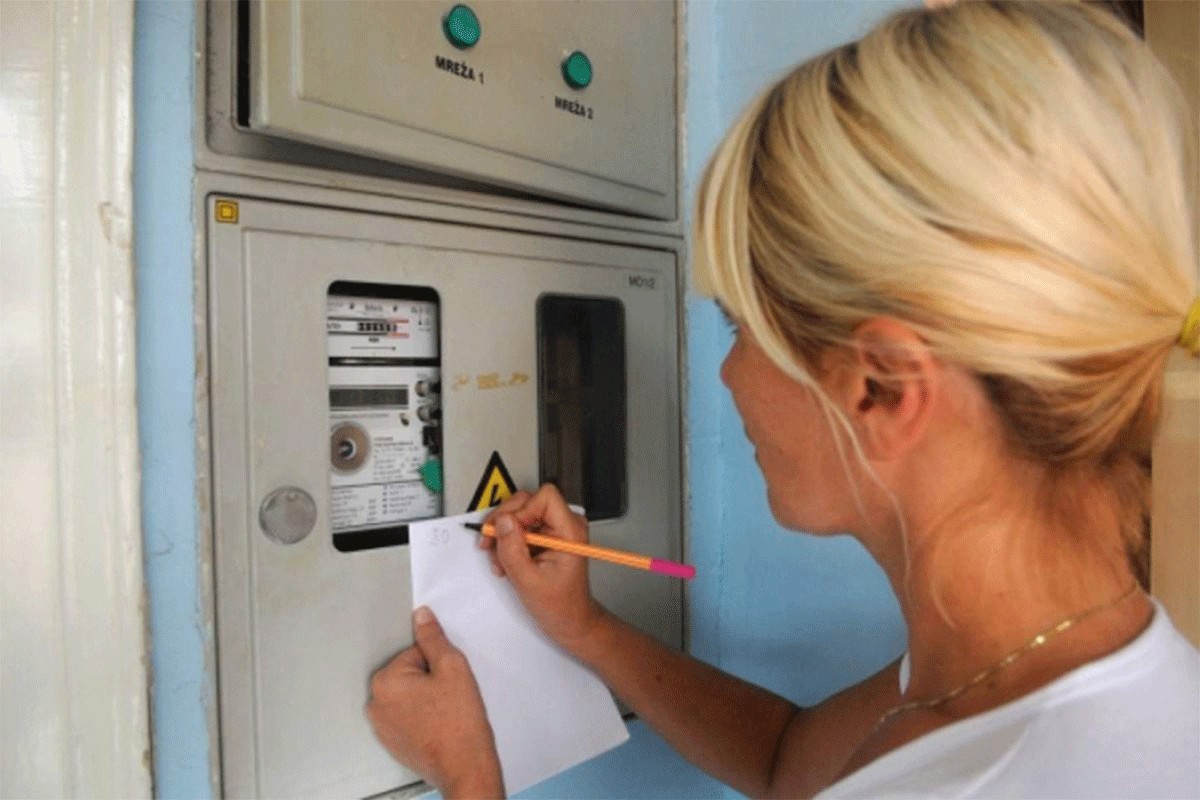 Koliko će građani od januara plaćati za utrošenu električnu energiju?