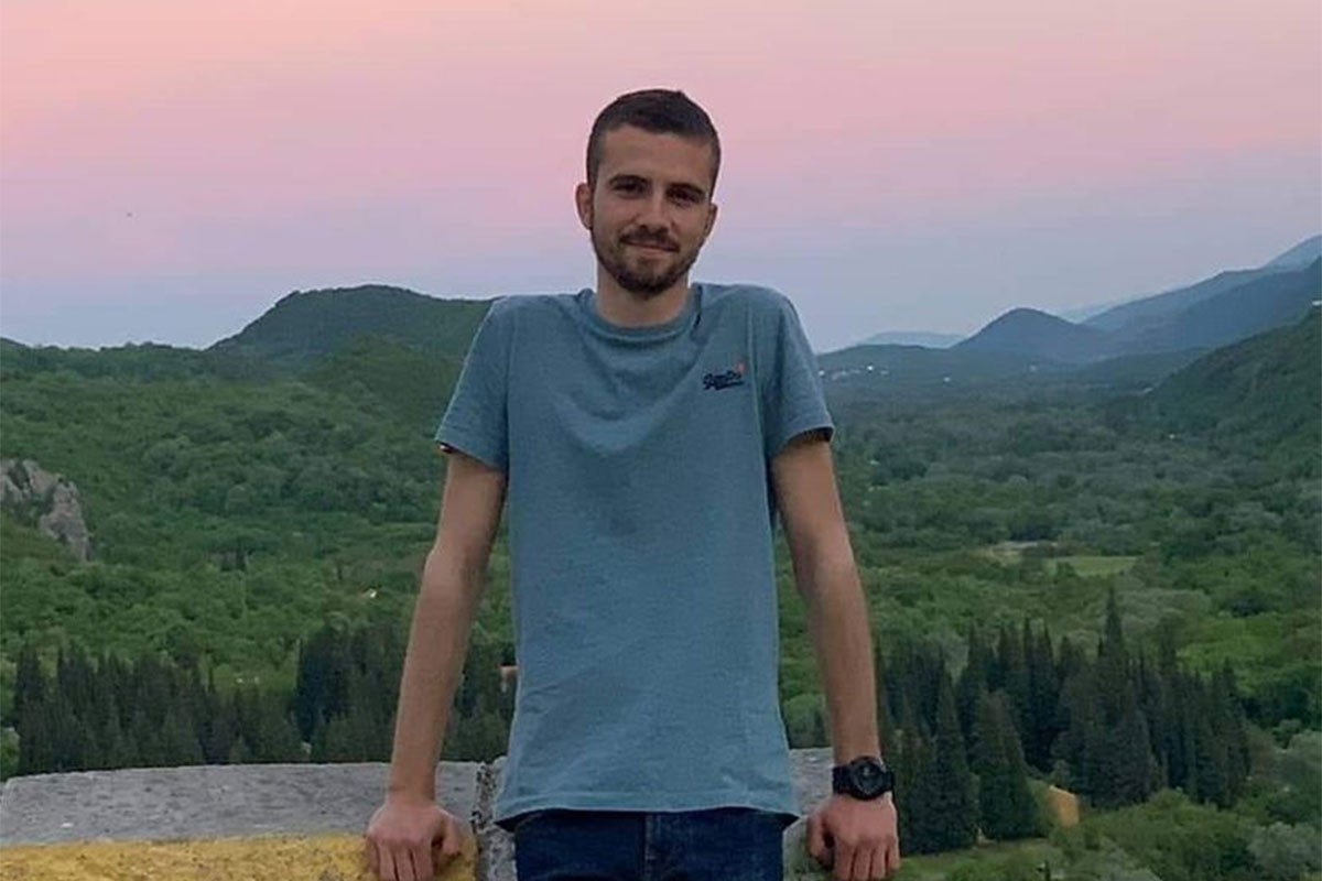 Poštar krenuo da dijeli penzije pa nestao, auto pronađen blizu rijeke