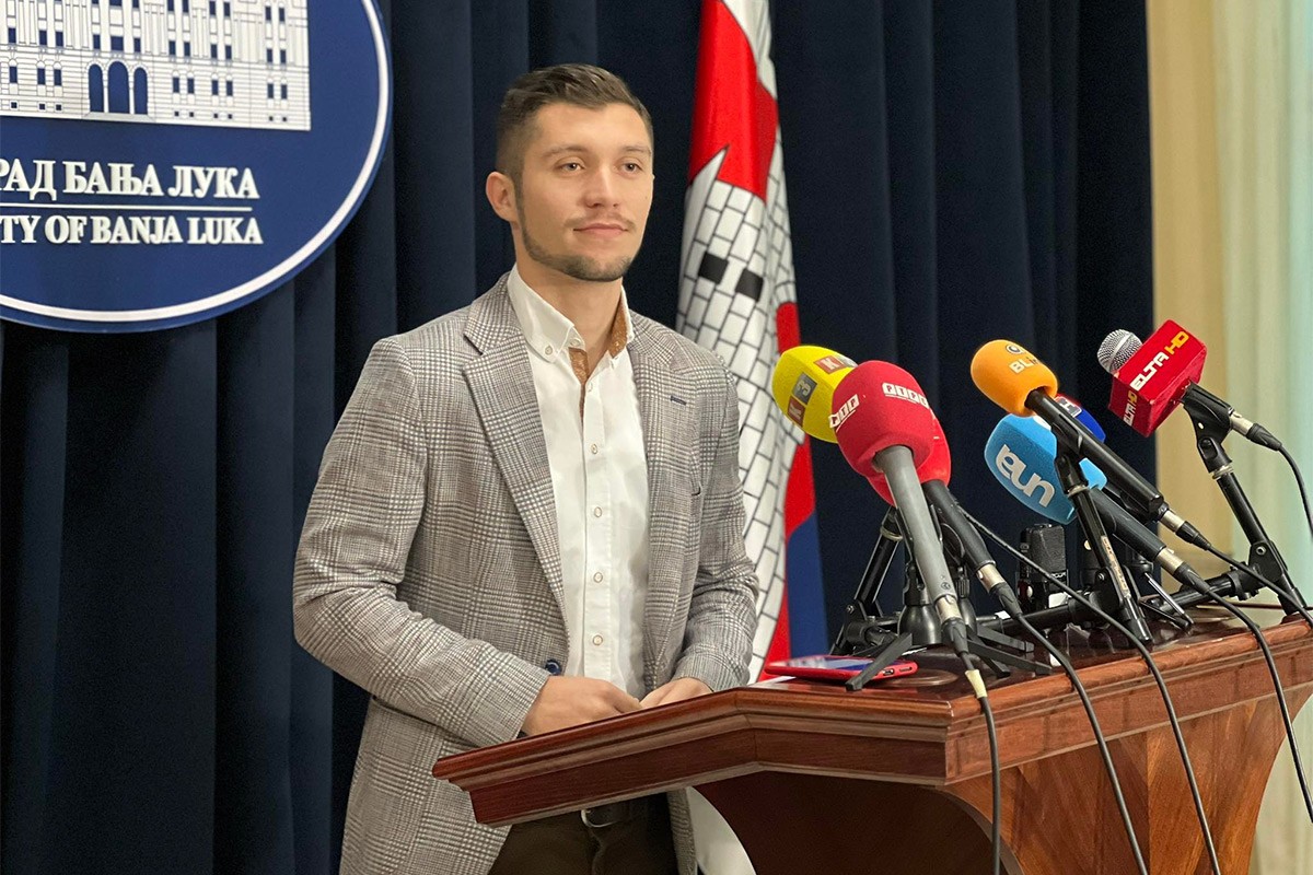 Kresojević: Bez rebalansa budžeta već 354 dana