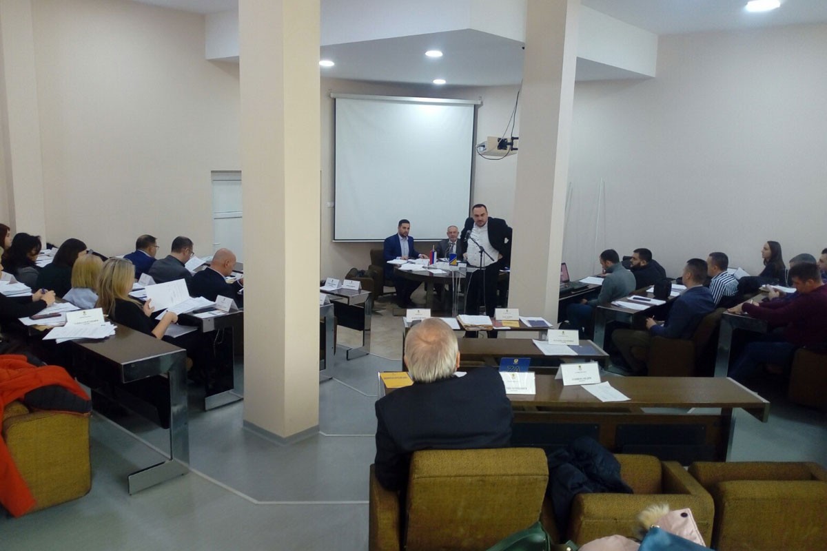 Rukovodstvo Skupštine grada Doboj ostalo bez paušala