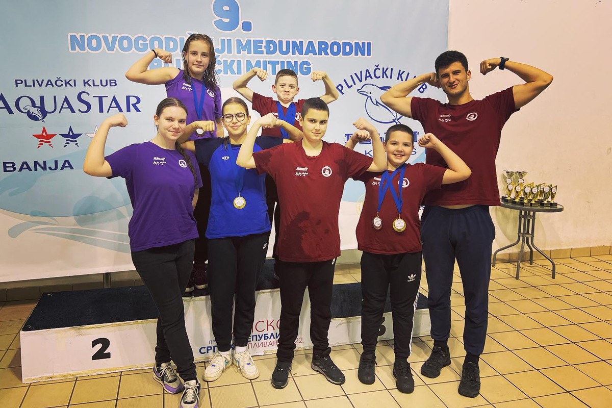 Plivači SPID-a uspješnu godinu zaključili medaljama u Banjaluci