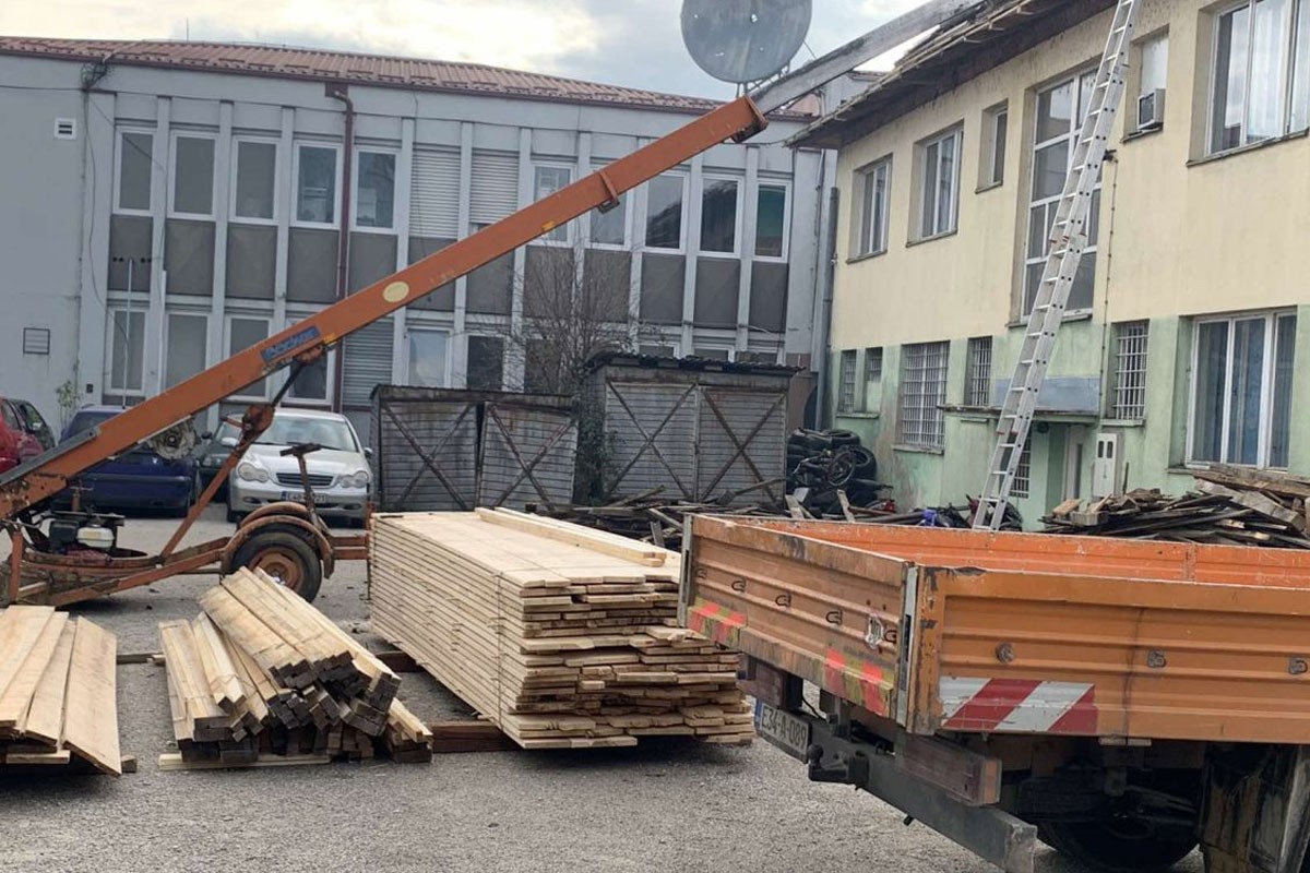 Policajcima novi krov nad glavom