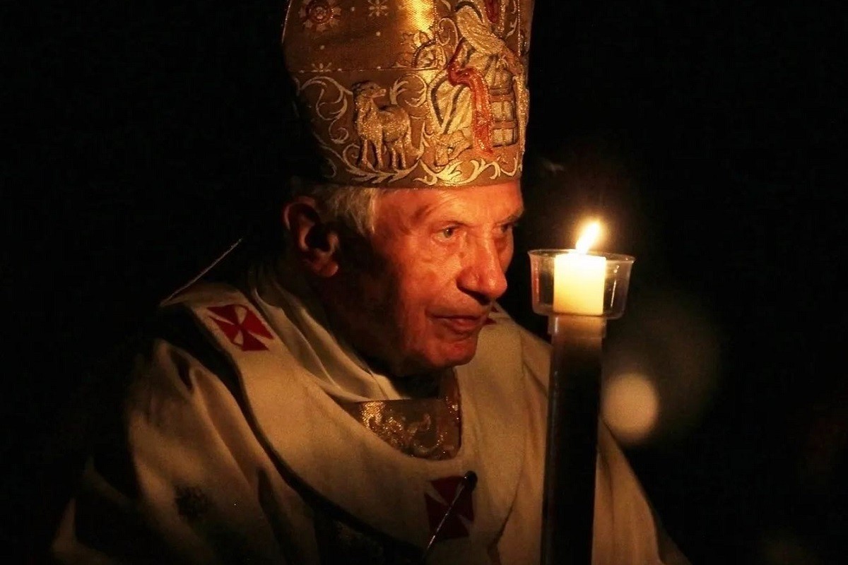 Zdravstveno stanje penzionisanog pape Benedikta XVI se pogoršava