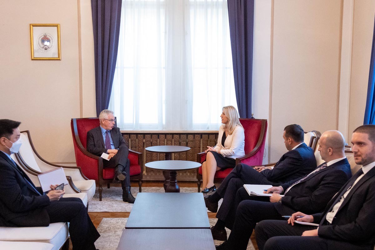 Ambasada SAD: Dobar razgovor Marfija sa Cvijanovićevom