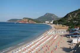 Novogodišnje kupanje u Sutomoru