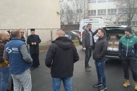 Nastavljena lijepa tradicija: Božićni paketi dopremljeni u Sanski Most