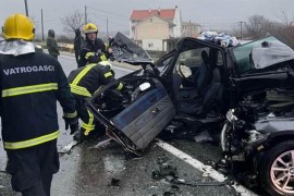Težak sudar: Vatrogasci povrijeđene izvlačili iz uništenih ...