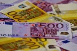 Nisu mu dozvolili da plati novčanicom od 200 evra, pa zvao policiju