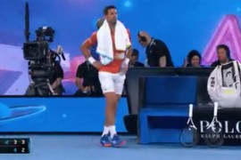 Pogledajte kako Đoković igra kolo tokom meča protiv Kirjosa