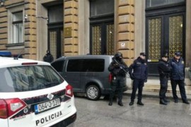 Određen pritvor sedmorici osumnjičenih za napad na Srbe, trojici ...