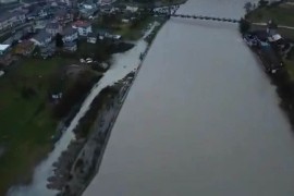 Izlila se Drina: Stvara probleme, poplavljen ugostiteljski objekat ...