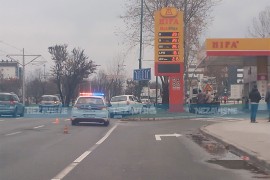 U naselju Stup se zabio u stub rasvjete