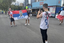 Htjeli oduzeti zastave Srbije na Australijan openu, mislili da su ruske ...