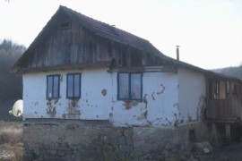 Višečlana porodica Stanković živi u teškim uslovima, potreban im ...