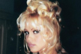 Pamela Anderson prisustvovala trojci Džeka Nikolsona