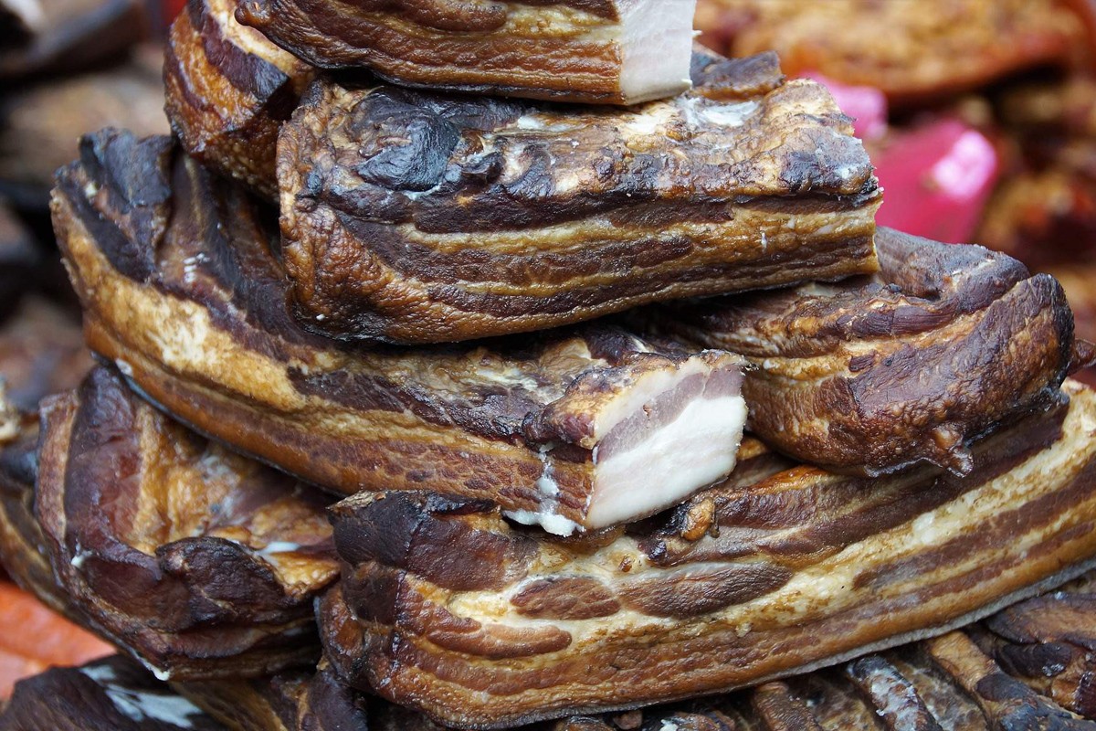 Detalji požara u Banjaluci: Slanina zapalila pušnicu, povrijeđen domaćin