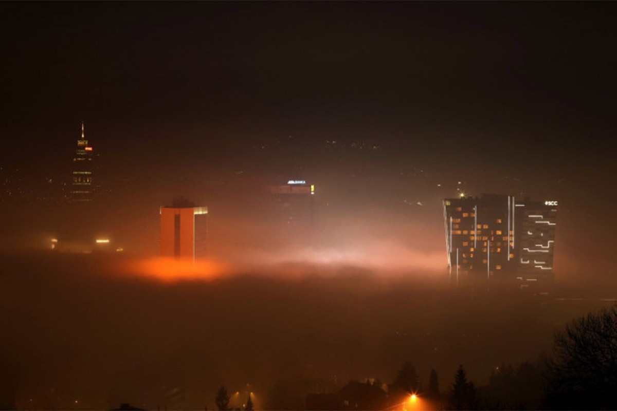 Vazduh u Sarajevu vrlo nezdrav, zbog magle otkazani letovi