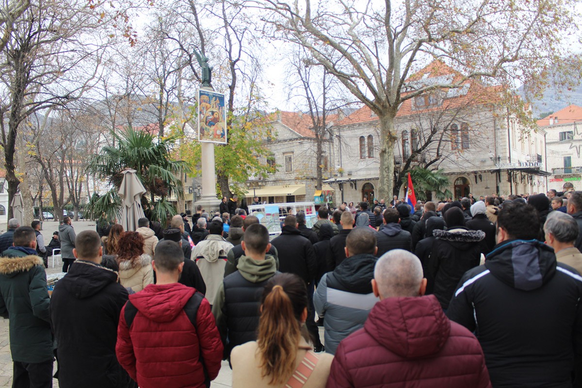 Hercegovci protestovali protiv presuda zbog otpjevane pjesme