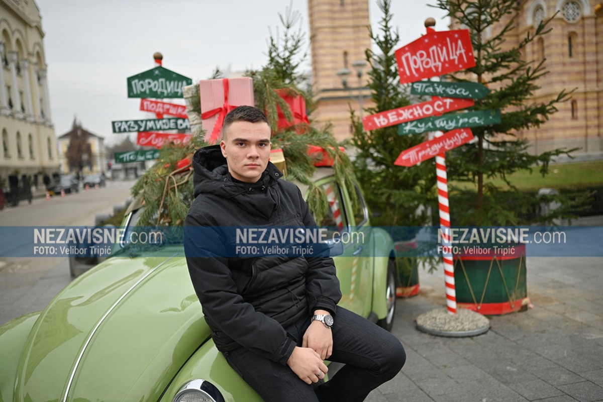 Banjalučanin Danilo Milosavljević oduševljava glasom i sprema se da osvoji veliku scenu
