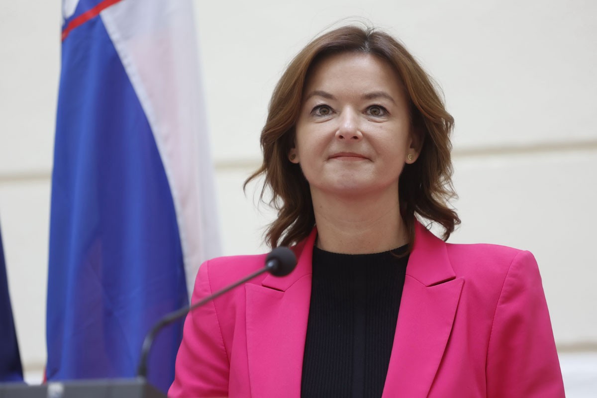 Fajon: Od BiH zavisi koliko će jako stisnuti pruženu ruku EU