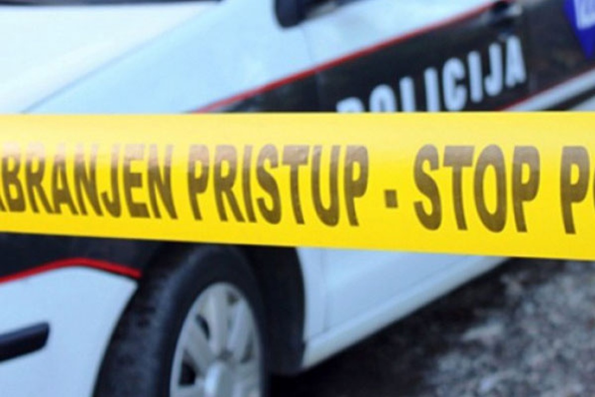 Tijelo muškarca pronađeno u kanalu pored puta