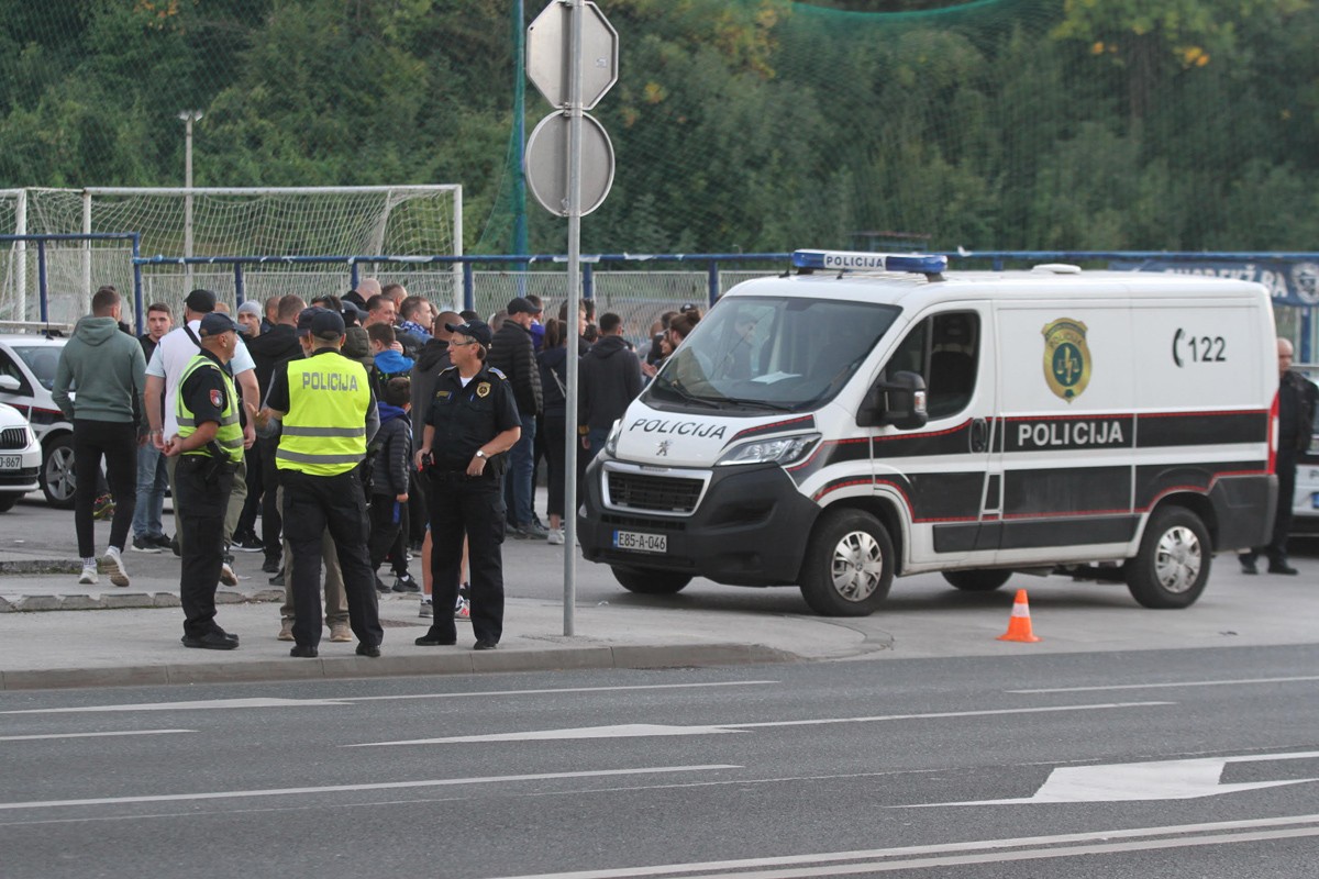 Roditelje u Sarajevu napali huligani od ranije poznati policiji