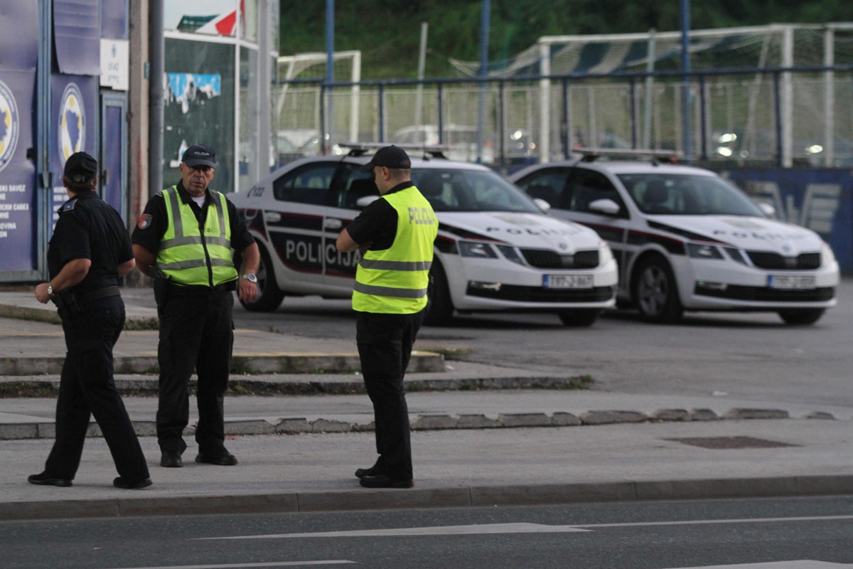 Nakon napada na Ilidži oglasio se MUP KS: Uhapšena četiri lica